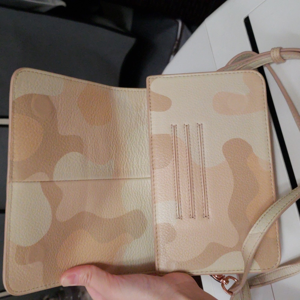 Bag - Picture 3 of 5